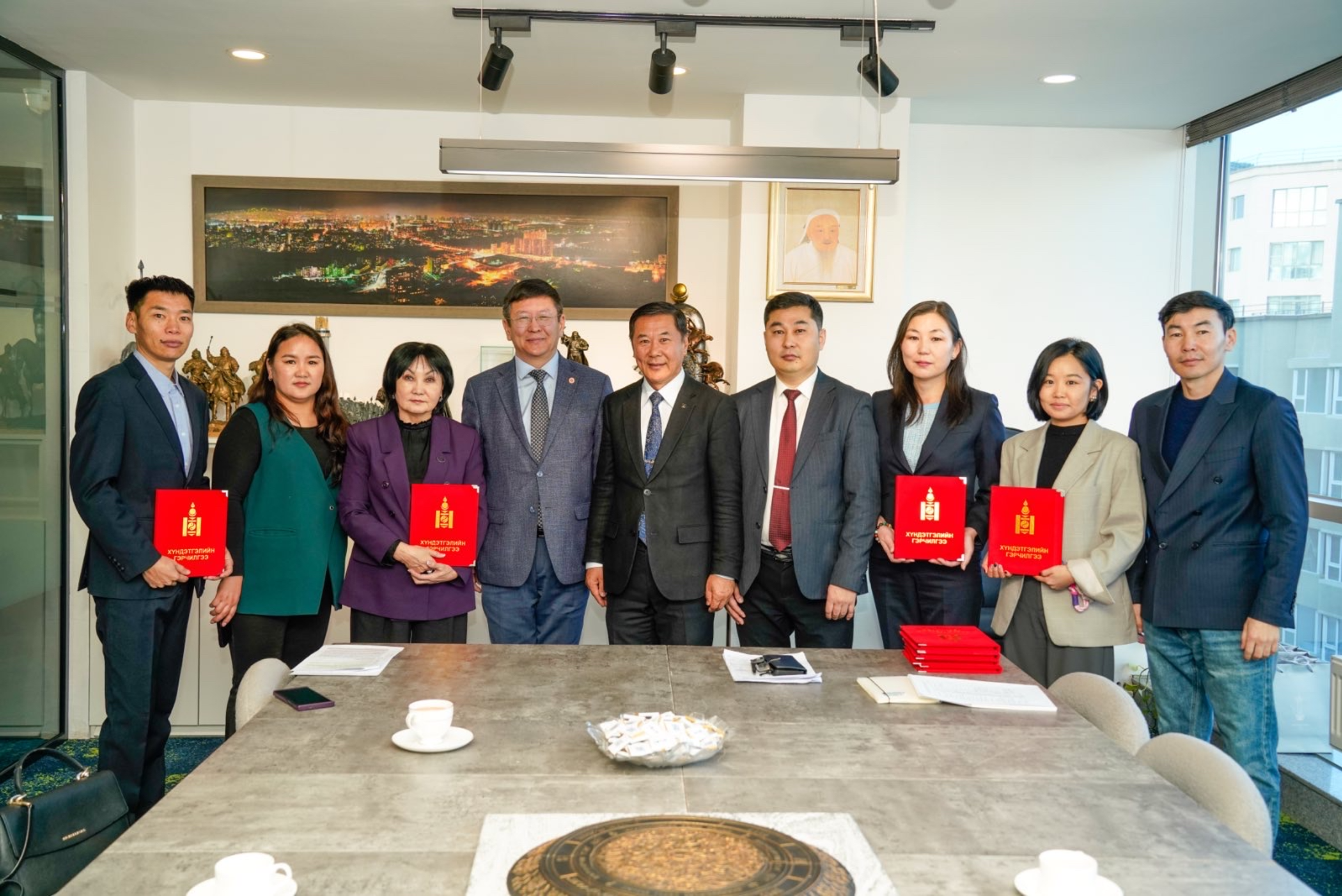 ХАРХОРУМ ХОТЫН ЗАХИРАГЧ ЭНЕРЖИ РЕСУРС КОМПАНИ-Д ХҮНДЭТГЭЛИЙН ГЭРЧИЛГЭЭ ГАРДУУЛЛАА